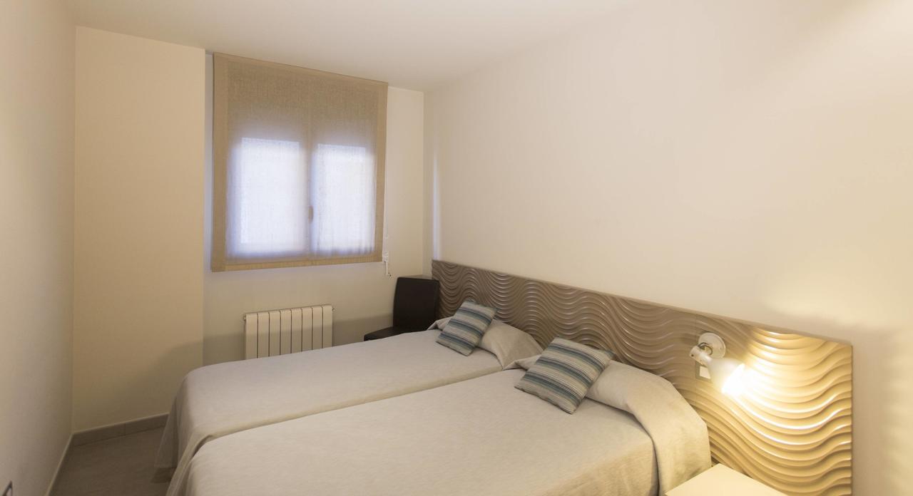 Apartaments Terraza Figueres Figueres  Exterior photo